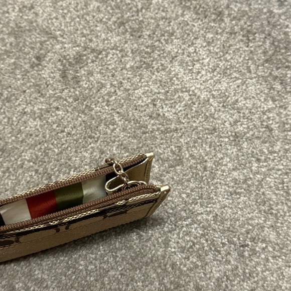 Vintage Coach Signature Tan/Brown Credit Card ID Holder Keychain Wallet - Picture 3 of 5